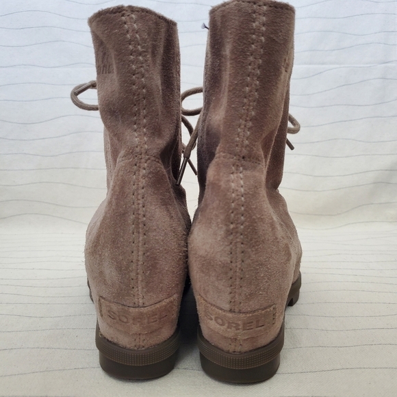 Sorel Women's Joan Of Arctic Wedge II Boot Kettle Size 4 Tan Suede Leather EUC - Picture 5 of 10